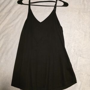Black Sleeveless V-Neck Top